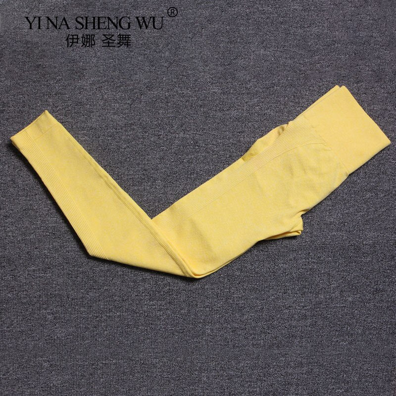 YI NA SHENG WU Ensembles d'entraînement 2 pièces pour femme - Combinaison côtelée sans couture - Leggings avec soutien-gorge de sport extensible et vêtements de fitness rembourrés